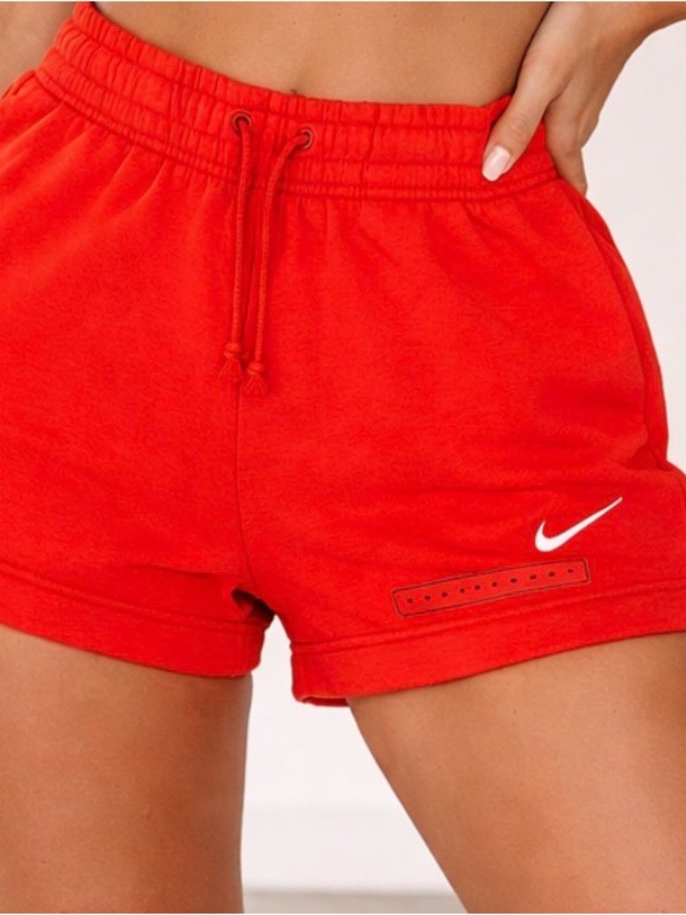 Nike Women’s Orange Athletic Shorts Size Small Mid Rise 4” Inseam Drawstring NWT